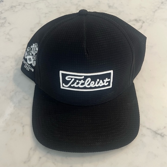 Titleist Vinoy 1925 Club Black Embroidered Golf Hat EUC - Picture 1 of 5